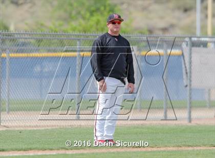 Thumbnail 3 in Simi Valley vs. Nansemond River (Coach Bob National Invitational) photogallery.