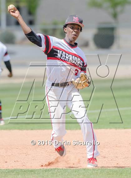 Thumbnail 2 in Simi Valley vs. Nansemond River (Coach Bob National Invitational) photogallery.