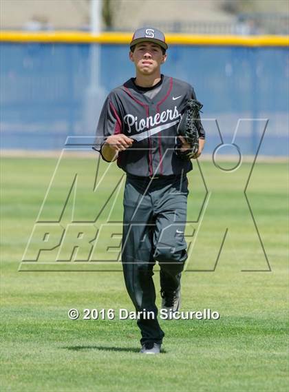 Thumbnail 3 in Simi Valley vs. Nansemond River (Coach Bob National Invitational) photogallery.