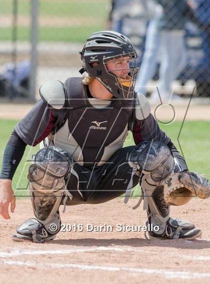 Thumbnail 3 in Simi Valley vs. Nansemond River (Coach Bob National Invitational) photogallery.