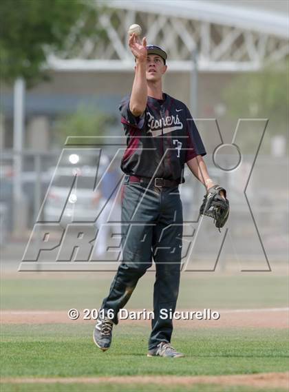 Thumbnail 3 in Simi Valley vs. Nansemond River (Coach Bob National Invitational) photogallery.