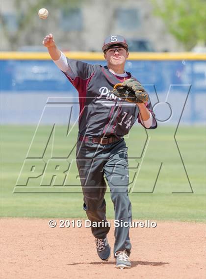 Thumbnail 2 in Simi Valley vs. Nansemond River (Coach Bob National Invitational) photogallery.