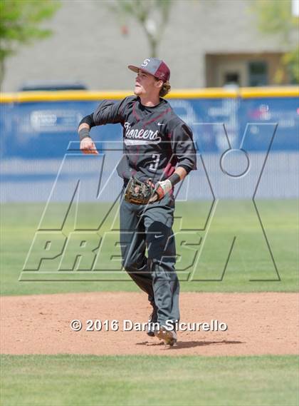 Thumbnail 2 in Simi Valley vs. Nansemond River (Coach Bob National Invitational) photogallery.