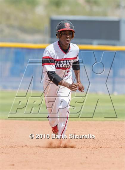 Thumbnail 2 in Simi Valley vs. Nansemond River (Coach Bob National Invitational) photogallery.