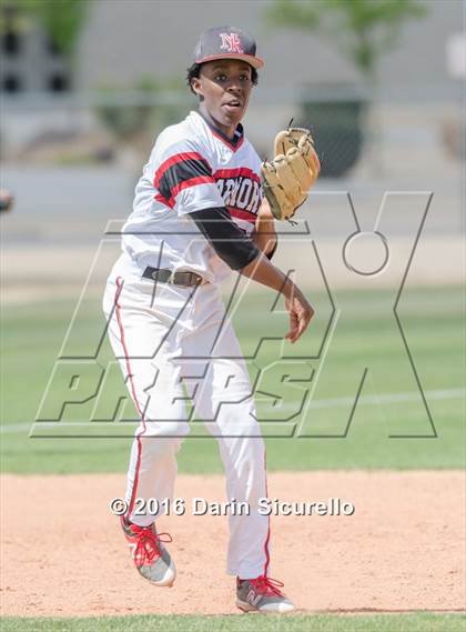 Thumbnail 3 in Simi Valley vs. Nansemond River (Coach Bob National Invitational) photogallery.