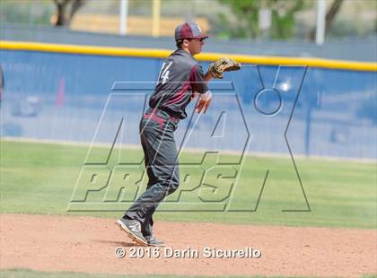 Thumbnail 2 in Simi Valley vs. Nansemond River (Coach Bob National Invitational) photogallery.