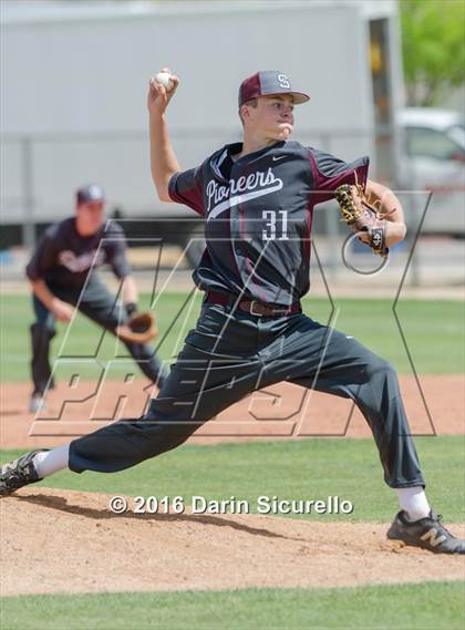 Thumbnail 3 in Simi Valley vs. Nansemond River (Coach Bob National Invitational) photogallery.