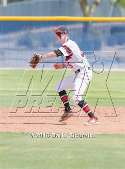 Thumbnail 1 in Simi Valley vs. Nansemond River (Coach Bob National Invitational) photogallery.