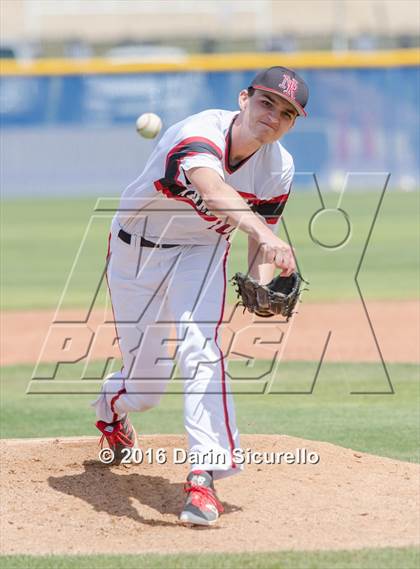 Thumbnail 2 in Simi Valley vs. Nansemond River (Coach Bob National Invitational) photogallery.