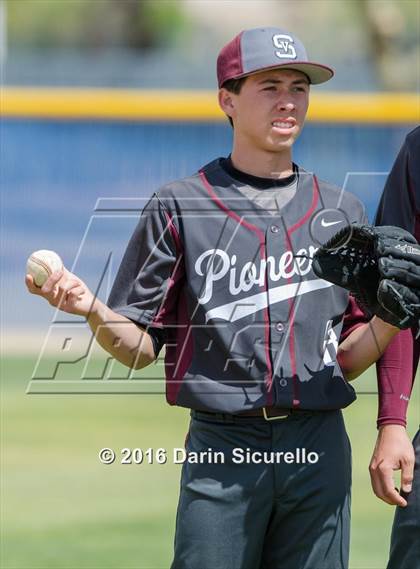 Thumbnail 3 in Simi Valley vs. Nansemond River (Coach Bob National Invitational) photogallery.