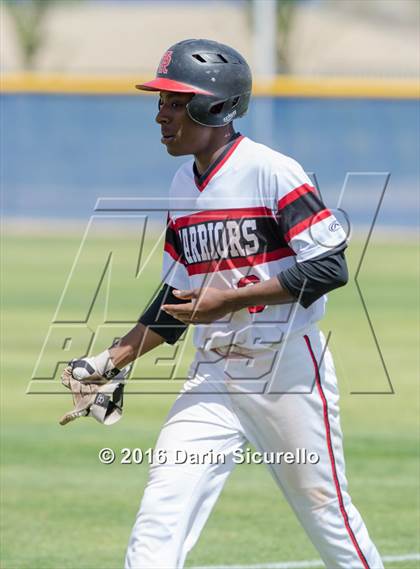 Thumbnail 1 in Simi Valley vs. Nansemond River (Coach Bob National Invitational) photogallery.