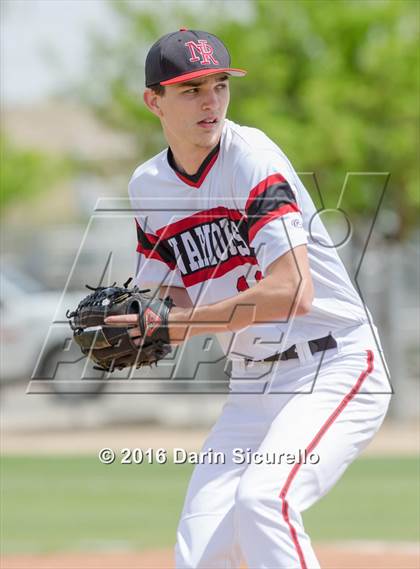 Thumbnail 3 in Simi Valley vs. Nansemond River (Coach Bob National Invitational) photogallery.