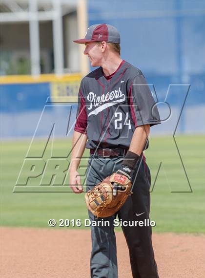 Thumbnail 2 in Simi Valley vs. Nansemond River (Coach Bob National Invitational) photogallery.
