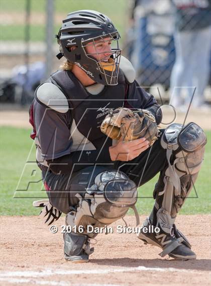 Thumbnail 3 in Simi Valley vs. Nansemond River (Coach Bob National Invitational) photogallery.
