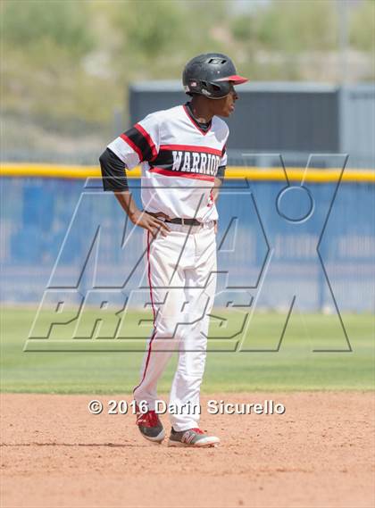 Thumbnail 2 in Simi Valley vs. Nansemond River (Coach Bob National Invitational) photogallery.