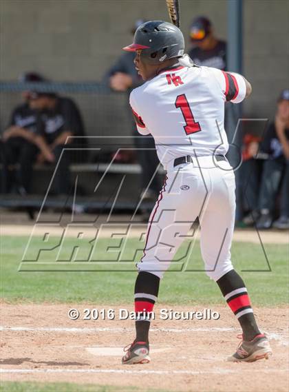 Thumbnail 2 in Simi Valley vs. Nansemond River (Coach Bob National Invitational) photogallery.