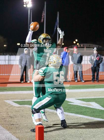 Thumbnail 3 in Merrillville @ Westfield (IHSAA 6A Regional Final) photogallery.