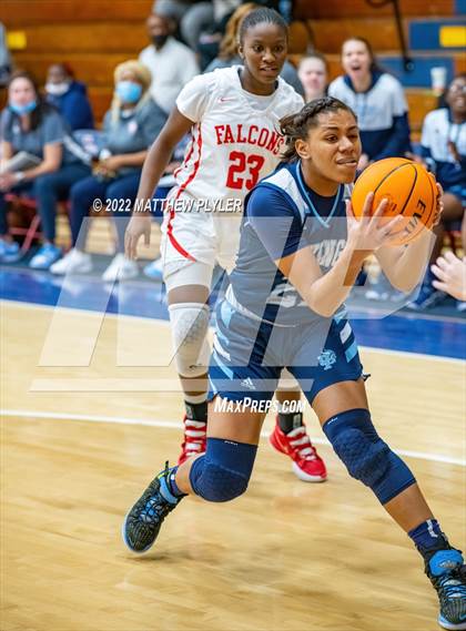 Thumbnail 1 in Union Pines vs. Seventy-First (Cumberland County Holiday Classic) photogallery.