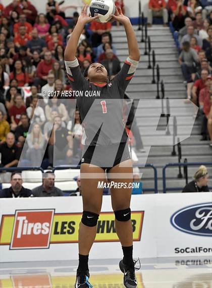 Thumbnail 3 in Mater Dei vs Marymount (CIF-SS D1 Final) photogallery.