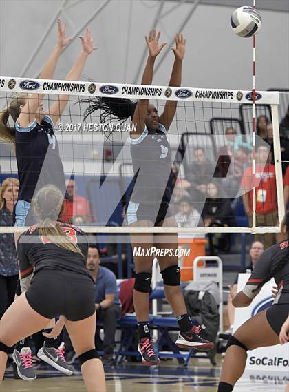 Thumbnail 1 in Mater Dei vs Marymount (CIF-SS D1 Final) photogallery.