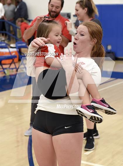 Thumbnail 1 in Mater Dei vs Marymount (CIF-SS D1 Final) photogallery.