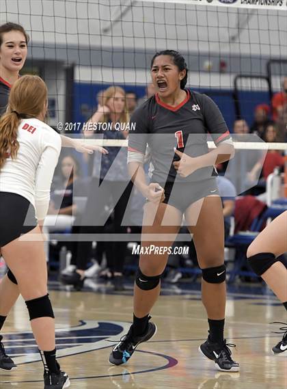 Thumbnail 3 in Mater Dei vs Marymount (CIF-SS D1 Final) photogallery.