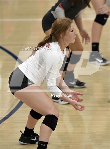 Thumbnail 3 in Mater Dei vs Marymount (CIF-SS D1 Final) photogallery.