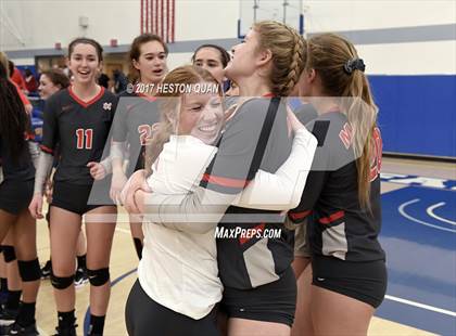 Thumbnail 2 in Mater Dei vs Marymount (CIF-SS D1 Final) photogallery.