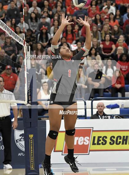 Thumbnail 3 in Mater Dei vs Marymount (CIF-SS D1 Final) photogallery.