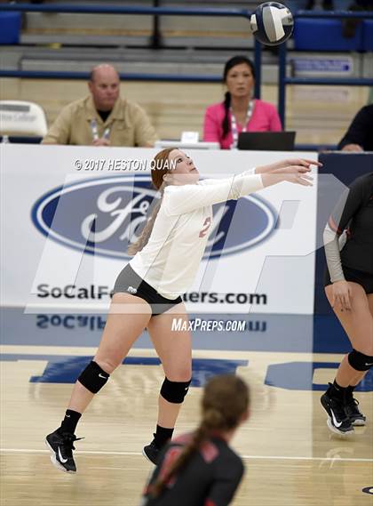 Thumbnail 3 in Mater Dei vs Marymount (CIF-SS D1 Final) photogallery.