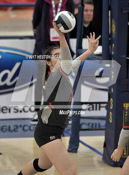 Thumbnail 1 in Mater Dei vs Marymount (CIF-SS D1 Final) photogallery.