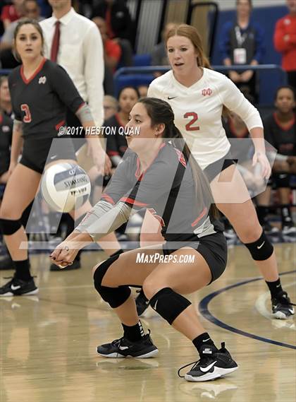 Thumbnail 2 in Mater Dei vs Marymount (CIF-SS D1 Final) photogallery.