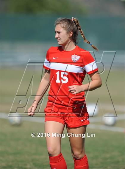 Thumbnail 3 in Tesoro vs. Santa Margarita (CIF SoCal Regional D1 Final) photogallery.