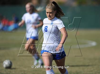 Thumbnail 2 in Tesoro vs. Santa Margarita (CIF SoCal Regional D1 Final) photogallery.