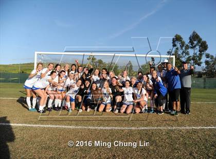 Thumbnail 2 in Tesoro vs. Santa Margarita (CIF SoCal Regional D1 Final) photogallery.
