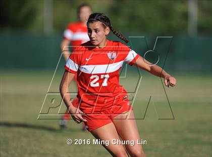 Thumbnail 2 in Tesoro vs. Santa Margarita (CIF SoCal Regional D1 Final) photogallery.
