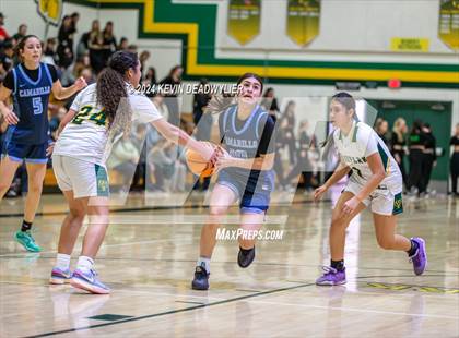 Thumbnail 2 in Camarillo @ Moorpark photogallery.