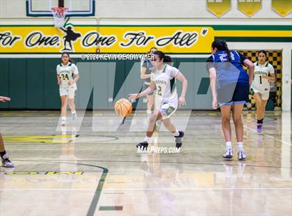 Thumbnail 1 in Camarillo @ Moorpark photogallery.