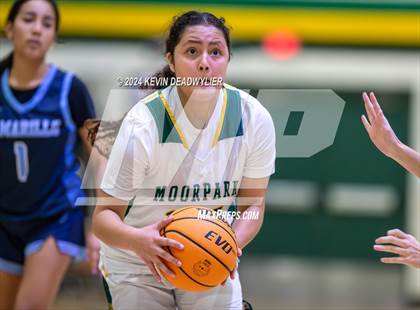 Thumbnail 2 in Camarillo @ Moorpark photogallery.