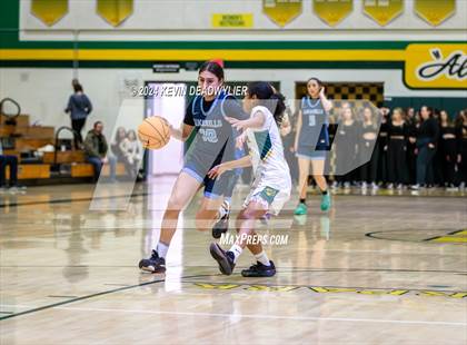 Thumbnail 1 in Camarillo @ Moorpark photogallery.