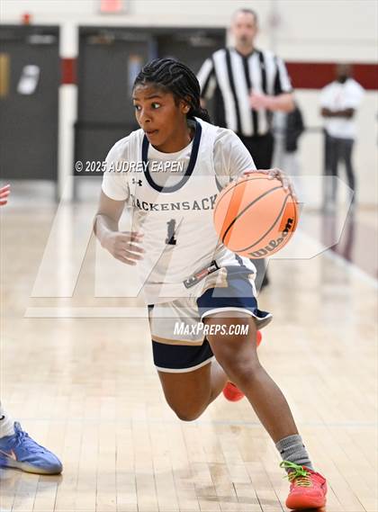 Thumbnail 1 in Hackensack @  Morristown (NJSIAA Section 1 Group 4 First Round) photogallery.
