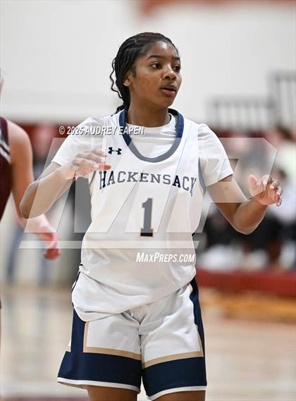Thumbnail 1 in Hackensack @  Morristown (NJSIAA Section 1 Group 4 First Round) photogallery.