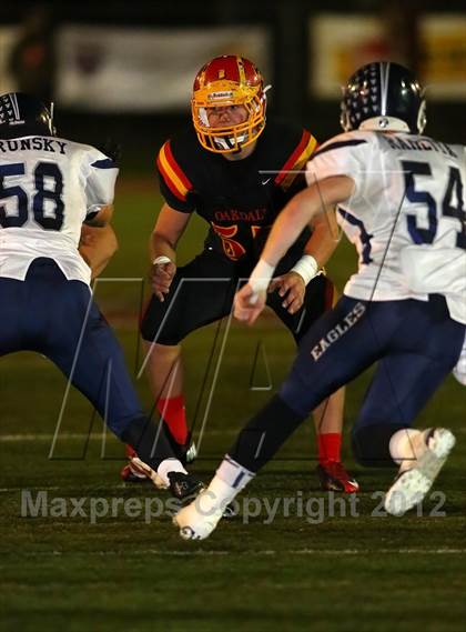 Thumbnail 2 in Oakdale vs. Vista del Lago (CIF SJS D3 Final) photogallery.