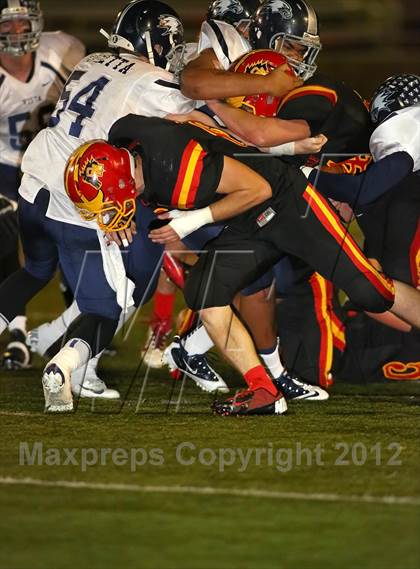 Thumbnail 1 in Oakdale vs. Vista del Lago (CIF SJS D3 Final) photogallery.