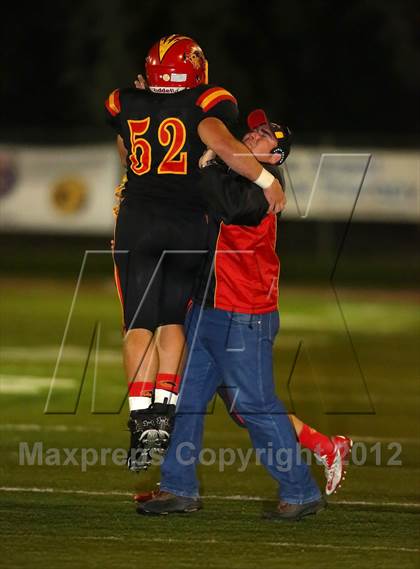 Thumbnail 2 in Oakdale vs. Vista del Lago (CIF SJS D3 Final) photogallery.