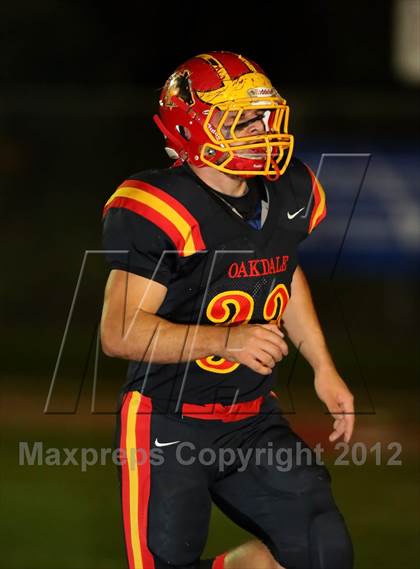 Thumbnail 2 in Oakdale vs. Vista del Lago (CIF SJS D3 Final) photogallery.