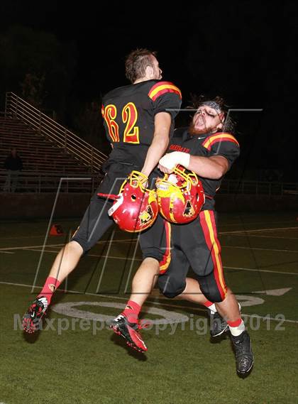 Thumbnail 3 in Oakdale vs. Vista del Lago (CIF SJS D3 Final) photogallery.