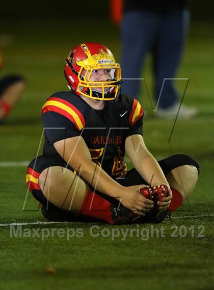 Thumbnail 2 in Oakdale vs. Vista del Lago (CIF SJS D3 Final) photogallery.