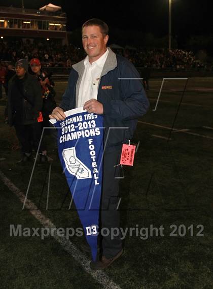 Thumbnail 3 in Oakdale vs. Vista del Lago (CIF SJS D3 Final) photogallery.