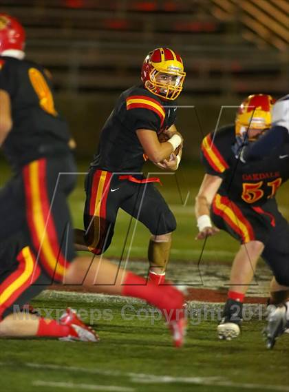 Thumbnail 2 in Oakdale vs. Vista del Lago (CIF SJS D3 Final) photogallery.